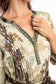 Petropolis Pleated Dress With Belt 31008 detail